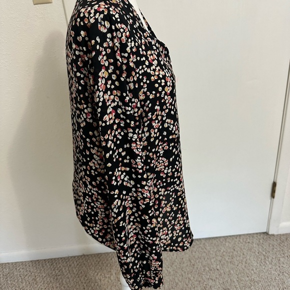 Pleione Nordstrom High/Low Vneck Blouse Poppy Design Sz M - Picture 7 of 7